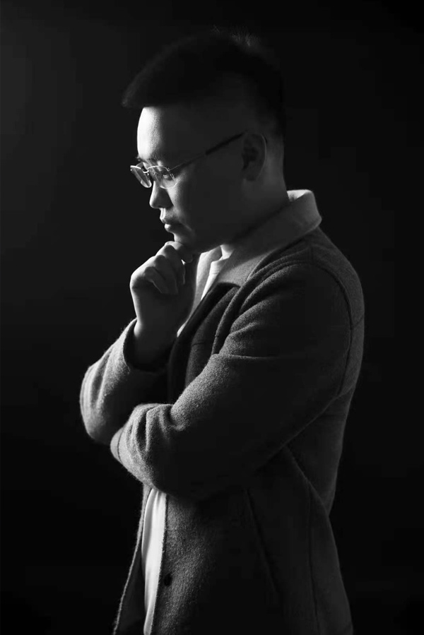 楊春波 設計師